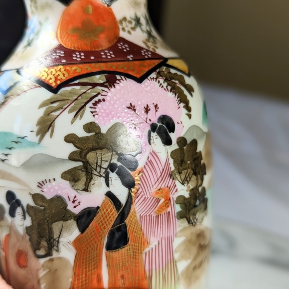 Antique Japanese Kutani Porcelain Vase Chinoiserie - Picture 7 of 12